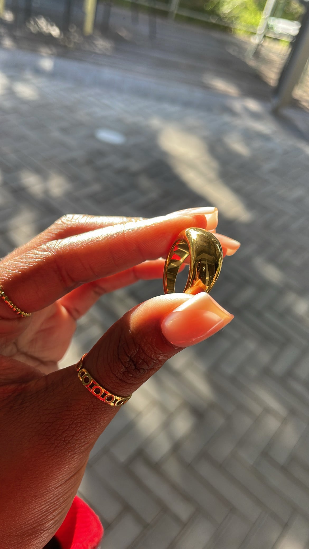 Dami Ring