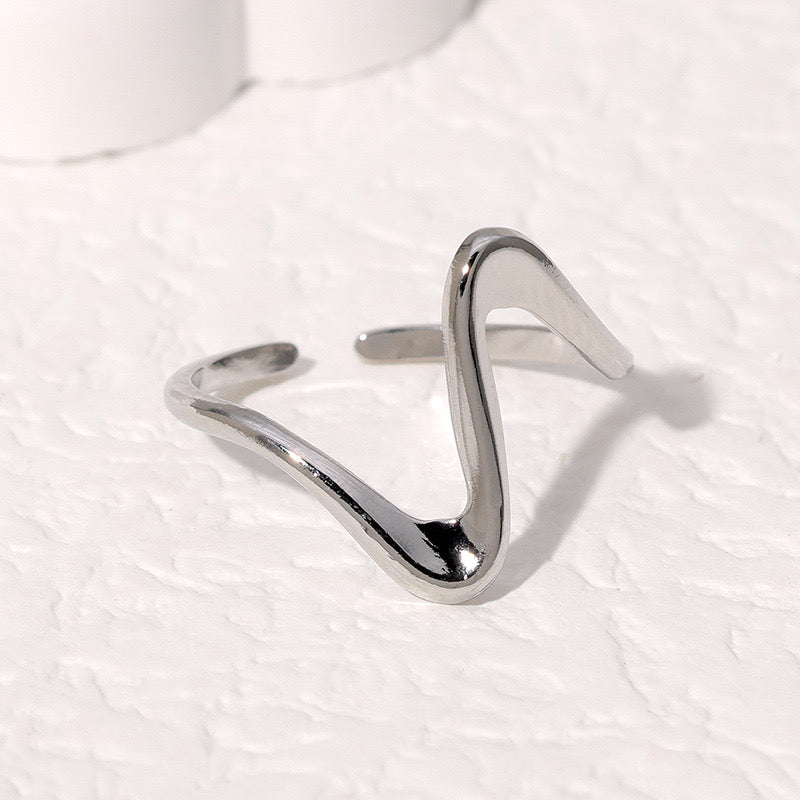 The Solstice Rings