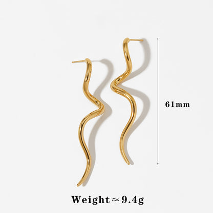 Omeya Earrings