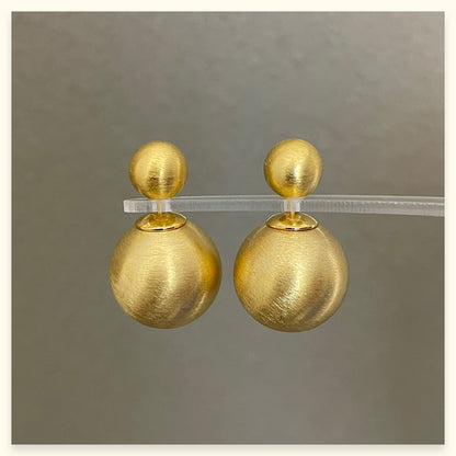 NM | KUKU FROST STUDS
