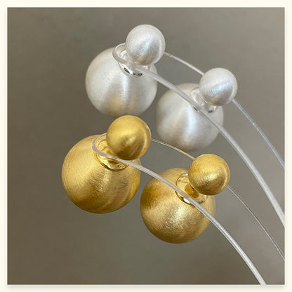 NM | KUKU FROST STUDS