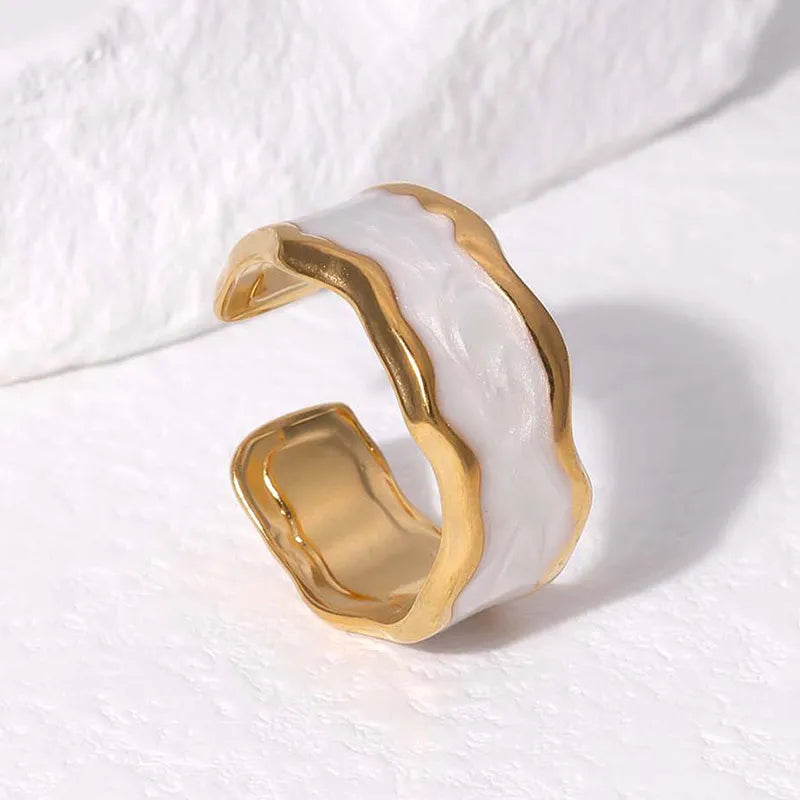 Salia Rings